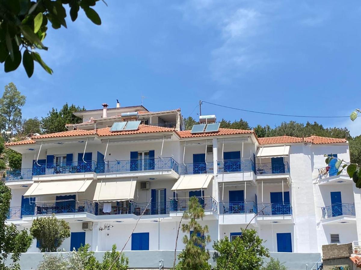 Matina Apartments Tyros Dış mekan fotoğraf